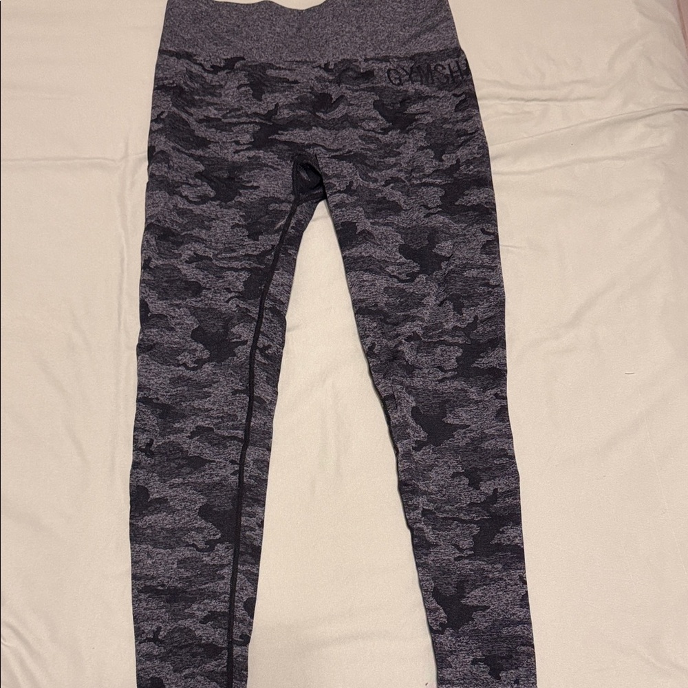 Gym shark gray Camo Leggings